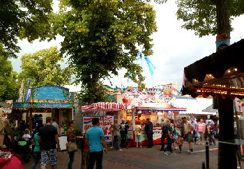 Wir beginnen auf dem Overbergplatz